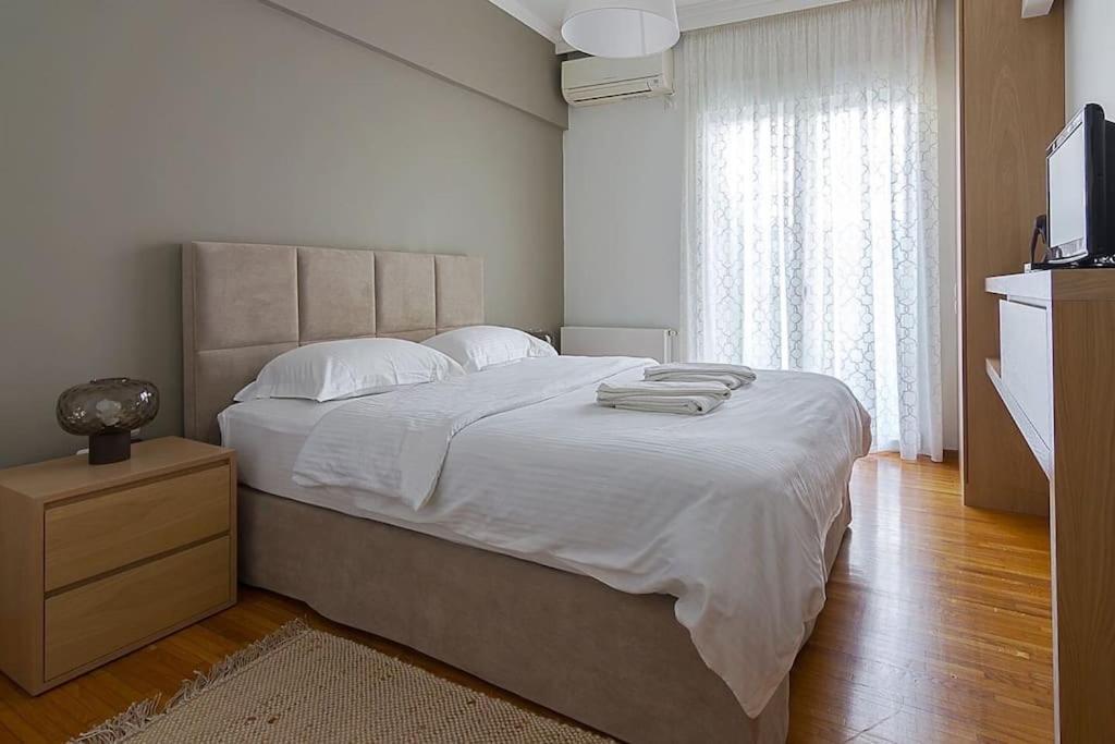 אתונה A Unique Apartment In The Historical Center-3Bds מראה חיצוני תמונה