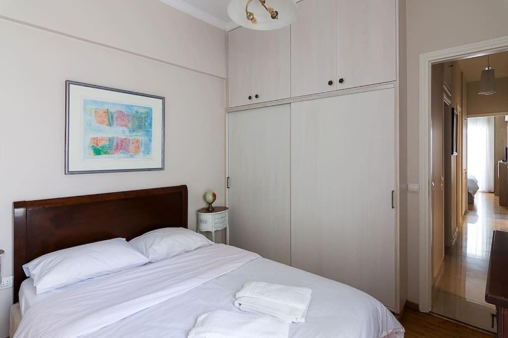 אתונה A Unique Apartment In The Historical Center-3Bds מראה חיצוני תמונה